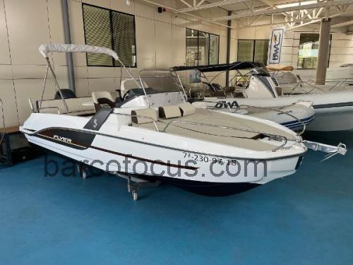 Beneteau Flyer 6.6 Sundeck ficha-técnica e avaliações